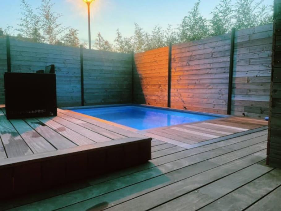 Loft Privatise Avec Spa Xxl Et Piscine Chauffee Bruz Eksteriør billede